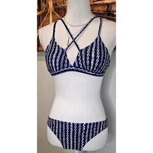 Cupshe Get Strappy Navy Striped Bikini With Neck Detail Size Small